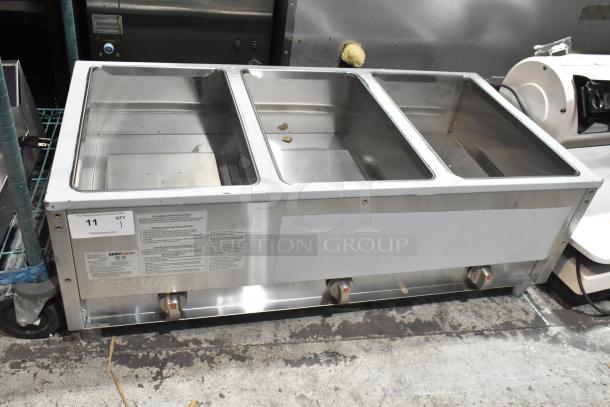 BRAND NEW ServIt 423GST3WELP Stainless Steel Three Pan Open Well Steam Table, 105,000 BTU, Natural Gas, minor dents.