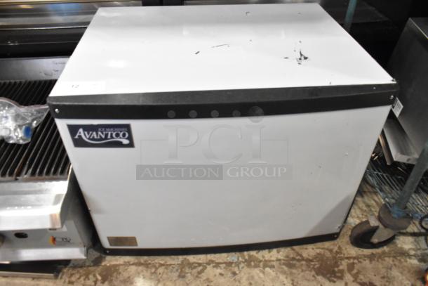 Avantco 194MCH430A stainless steel commercial ice machine, brand new, 400 lb capacity, minor scratches, 115V, 1 phase.