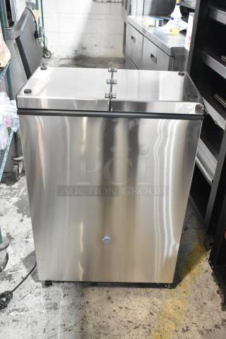 BRAND NEW SCRATCH AND DENT! 2025 Excellence FT-4 Stainless Steel Commercial 25
