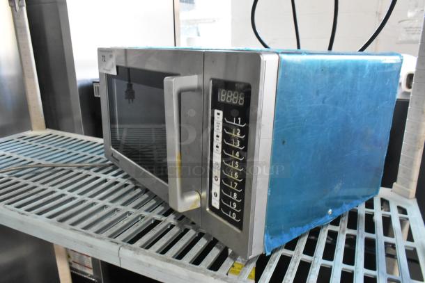 2017 Amana RMS10TS stainless steel countertop microwave, 120 volts, front control panel, excellent condition.