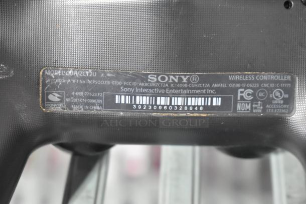 Sony PlayStation wireless controller label; model CUH-ZCT2U, 5V-800mA, made in China, includes serial number.