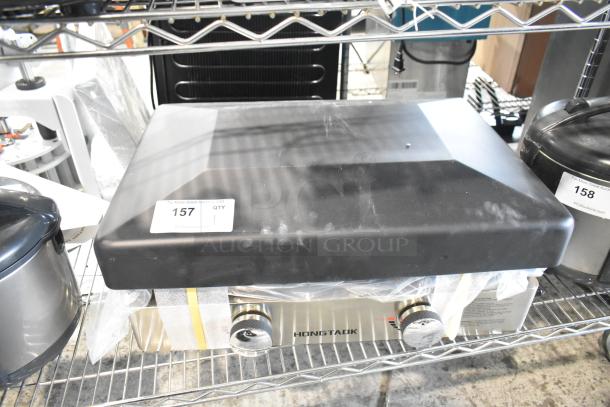 Hongtaok K23B Metal Propane Gas Flat Top Griddle, 21,000 BTU, on shelf. Features visible dials and label "157 QTY 1."