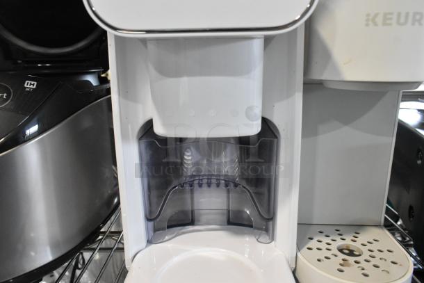 Chefwave CW-NMM countertop non-dairy milk maker, white, 120V, 1 phase, sleek design, used condition, visible spout.