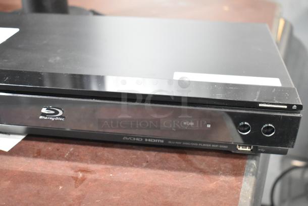 Sony BDP-S560 Blu-Ray Disc DVD Player, black finish, features WLAN, AVCHD, HDMI ports, USB input, good condition.