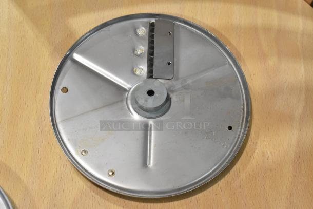 2 Robot Coupe food processor blades, models J6x6 and E8 S5/16, in good condition.