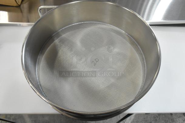 BRAND NEW Grainger FH-SS-SS-US #20 Sieve, stainless steel, slight scratches, visible #20 marking.