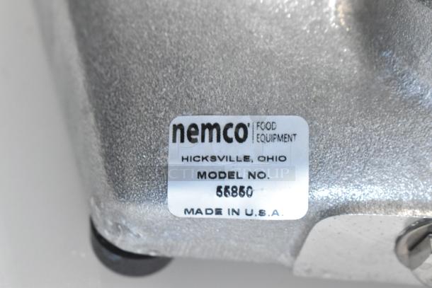 BRAND NEW Nemco 55850 Heavy Duty Citrus Juicer, scratch and dent condition, label reads "Nemco Model No. 55850, Made in USA".