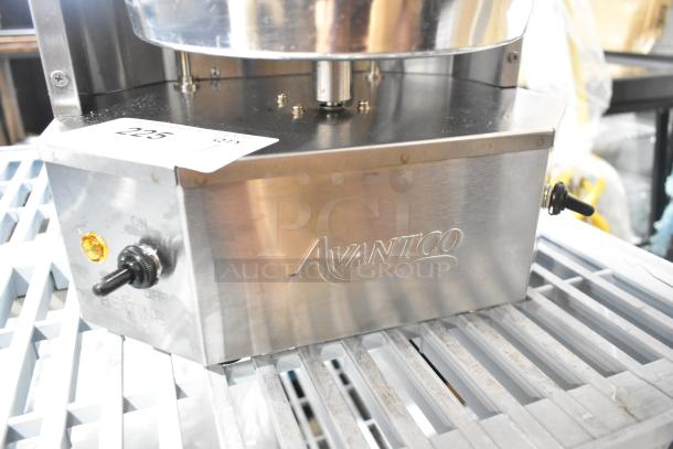 Brand new Avantco 177VBE101A stainless steel electric vertical broiler, 20 lb capacity, 120V, 1 phase. Scratch and dent condition.