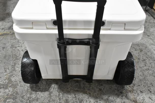 BRAND NEW CaterGator CG35WHW white 35 Qt. mobile rotomolded cooler with wheels, scratch and dent condition.