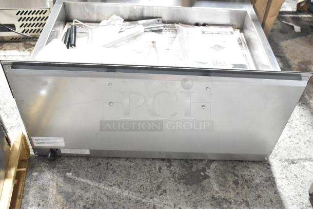 BRAND NEW Carnival King 382DFCG32N stainless steel 40 lb. propane fryer, scratch and dent, 75,000 BTU.