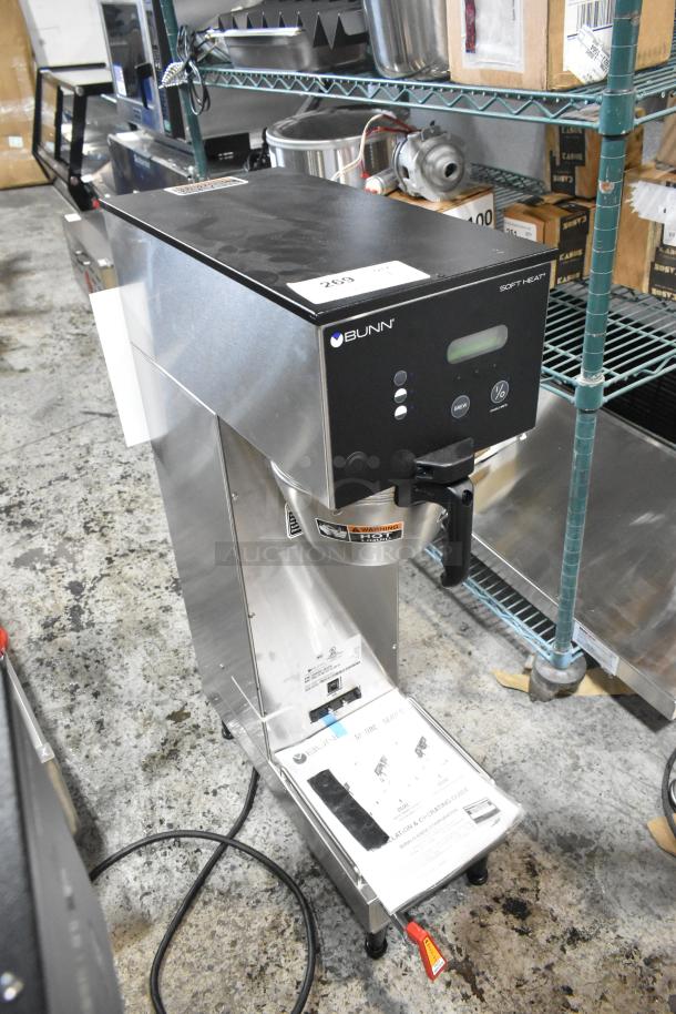 Brand new Bunn Single SH DBC Brewer, model 33600.0029, with lower faucet. Scratch and dent condition. 120 Volts, 1 Phase.