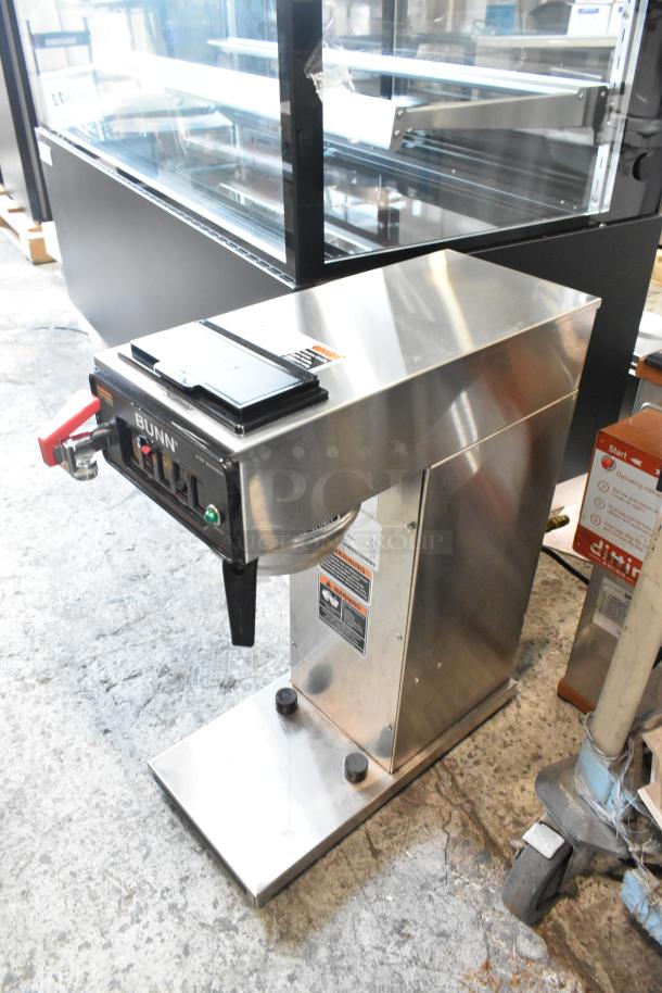 2017 Bunn CWTF-APS DV stainless steel coffee machine, hot water dispenser, metal brew basket, used, 120V, 1 phase.