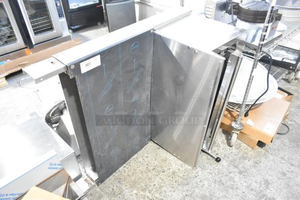 Brand new Garland stainless steel commercial natural gas cheese melter with back splash, scratch and dent condition.
