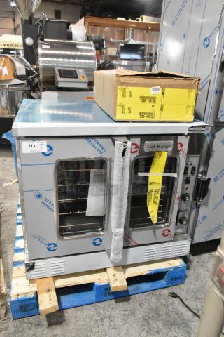 BRAND NEW SCRATCH AND DENT! 2025 US Range / Garland Stainless Steel Commercial SUMG-100 Summit Series Natural Gas Single Deck Full Size Convection Oven w/ View Through Doors, Metal Oven Racks, Thermostatic Controls and Metal Legs. 53,000 BTU - Item #1198909