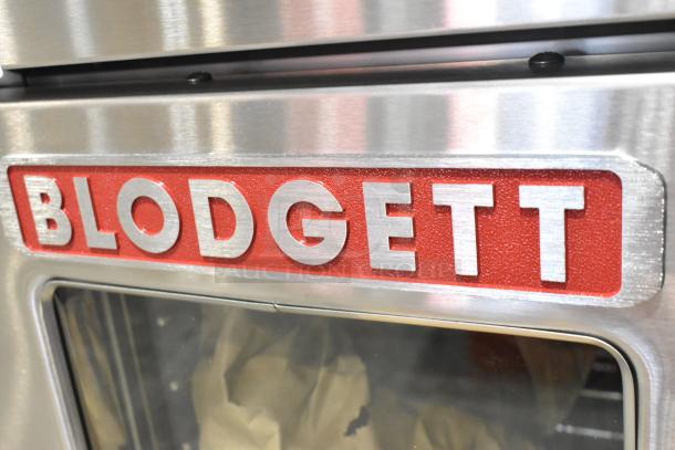 BRAND NEW Blodgett ZEPHAIRE-200-E stainless steel electric convection oven, view-through doors, thermostatic controls.