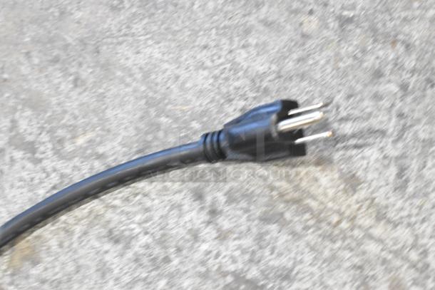 Black three-prong power plug, part of the ServIt 423OAM121D heated display merchandiser, brand new condition.