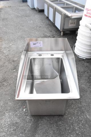 Brand new Regency 600DI11014S 16-gauge stainless steel drop-in sink, 10"x14"x10", with side splashes, scratch and dent.