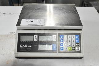 2018 CAS ER JR (CB) countertop food portioning scale, digital display, numerical keypad, good condition.