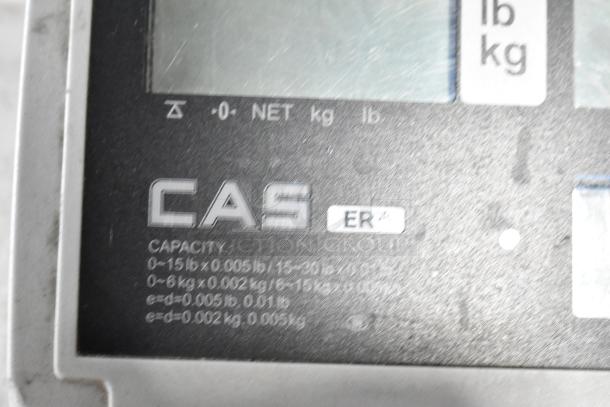 2018 CAS ER JR (CB) food portioning scale, shows capacity in lb and kg, model label visible.