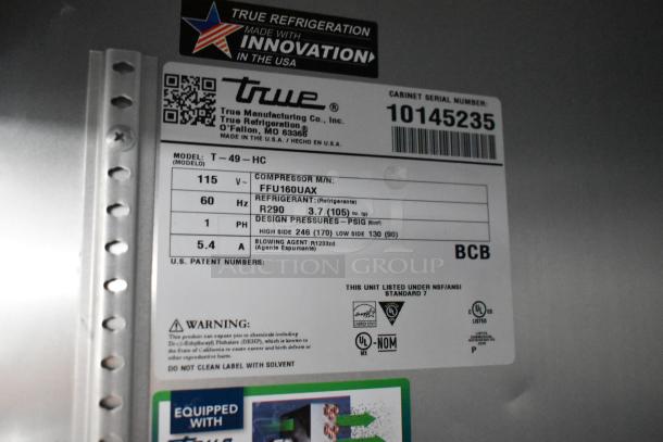 Label on True refrigeration appliance, model T-49-HC. Details: 115V, 60Hz, compressor FFU160UAX, refrigerant R290. Serial 10145235.