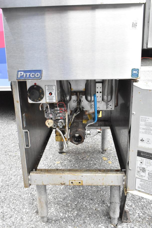2020 Pitco Frialator SG14R stainless steel commercial propane deep fryer, 122,000 BTU, NSF certified, sturdy floor model.