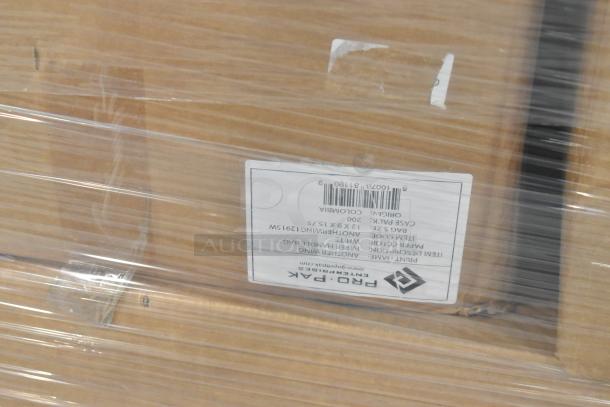 20 boxes of 200 Pro Pak white paper handle bags, brand new with scratch and dent condition. Origin: Colombia.