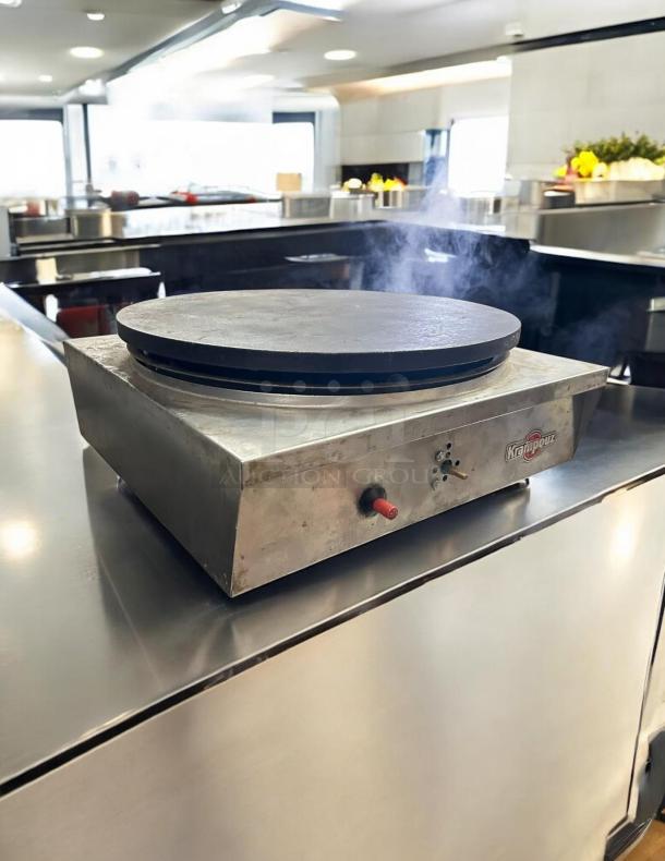 Krampouz Crepe Maker CGCIP4, gas, 15 3/4" diameter, excellent condition, fully tested, stainless steel housing.