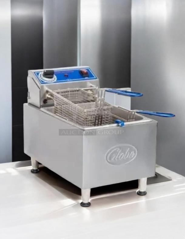 Globe PF-10E 10LB electric countertop fryer, stainless steel, lightly used, fully tested and working, excellent condition.