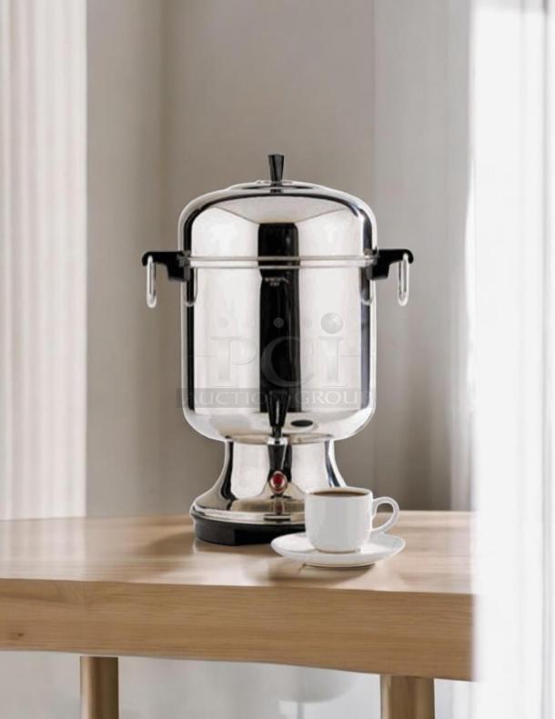 Farberware Electric Percolator Model L-1360 in stainless steel, 36-cup capacity. Tested, working, excellent condition.