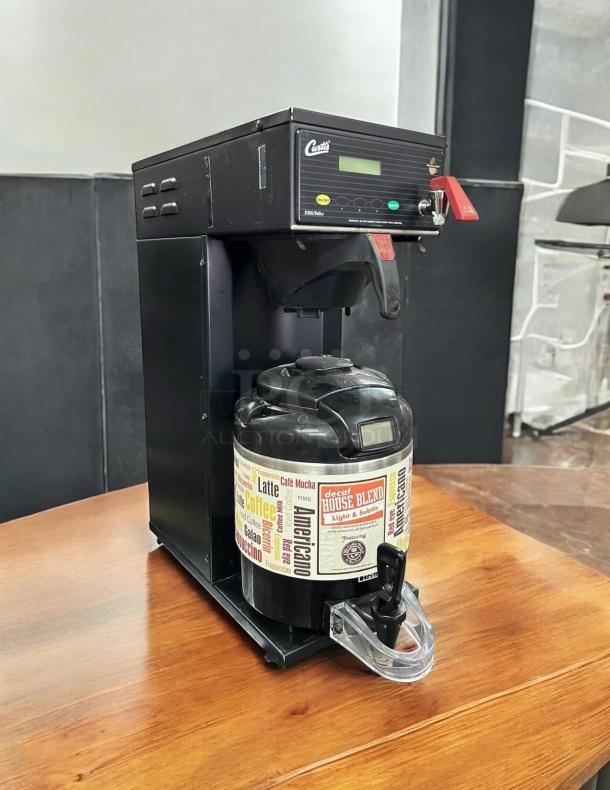 Curtis D500-GT-12B Automatic Airpot Coffee Brewer with digital controls, excellent condition, 120V, fully tested and working.