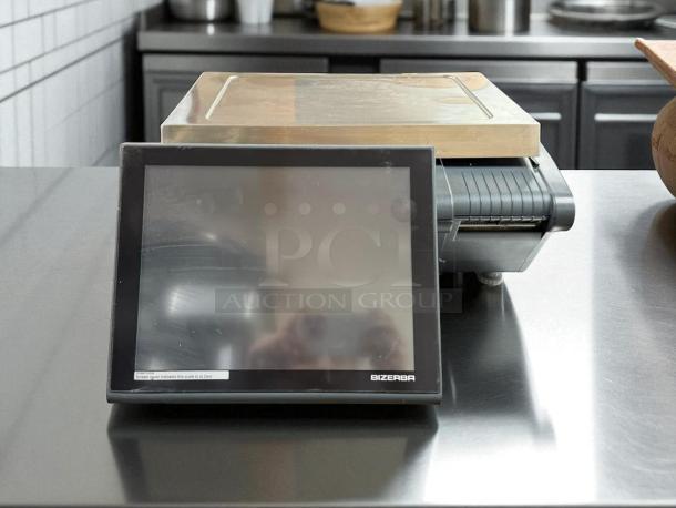 Bizerba KH II 100 PRO countertop 30 lb. computing scale in super nice condition, fully tested, with display screen.