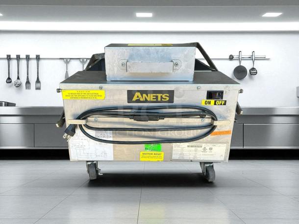 ANETS FFM80 80 lb commercial fryer filter in excellent condition, featuring gravity filtration and 120v power, tested and working.