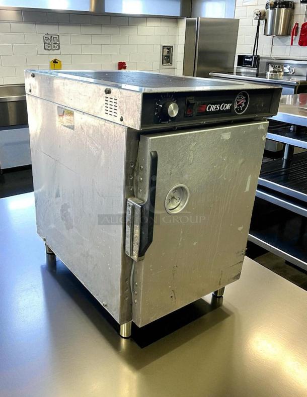 Cres Cor H-339-12-135C insulated aluminum holding cabinet, great condition, features temperature gauge and Crescent Cor logo.