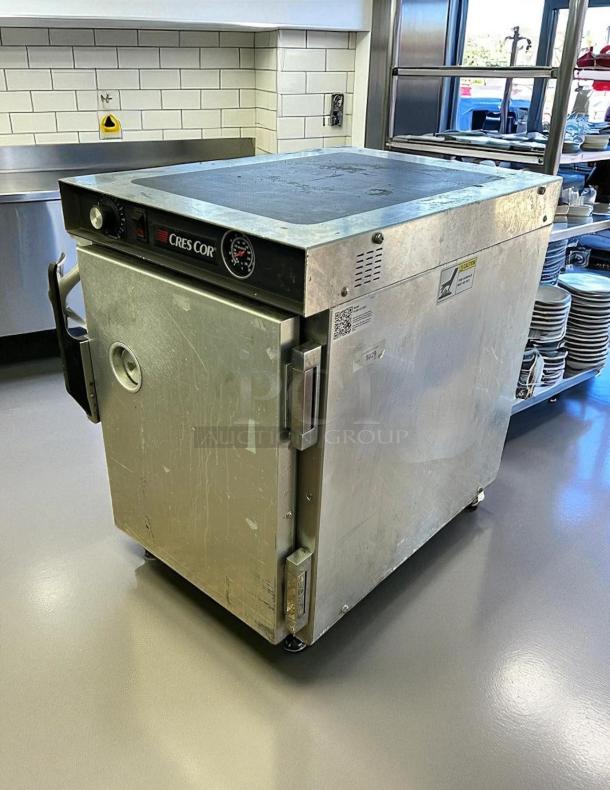 Cres Cor H-339-12-135C insulated aluminum holding cabinet in great condition; fully tested, working, 120V.
