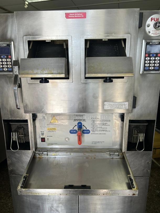 AutoFry MTI-40E ventless fryer, stainless steel, 6-gallon, double basket, mobile, tested, 208/240V, 1 phase, good condition.