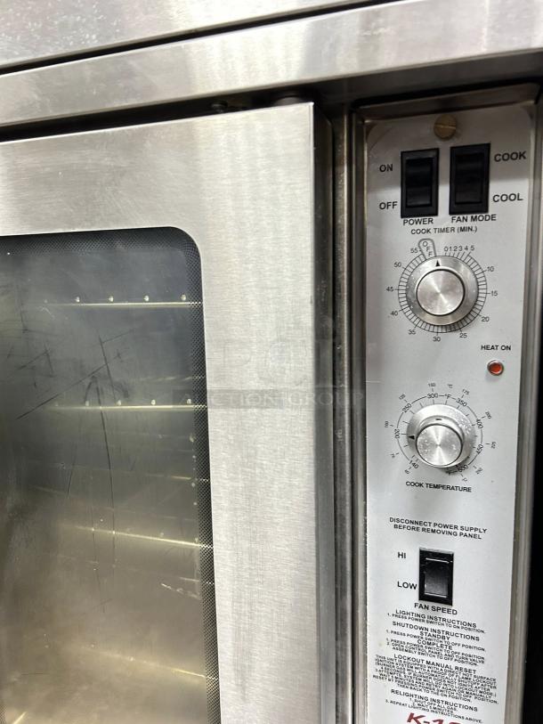 Southbend KLGS/27SC double gas convection oven, stainless steel, controls visible, excellent condition, 53,000 BTU.