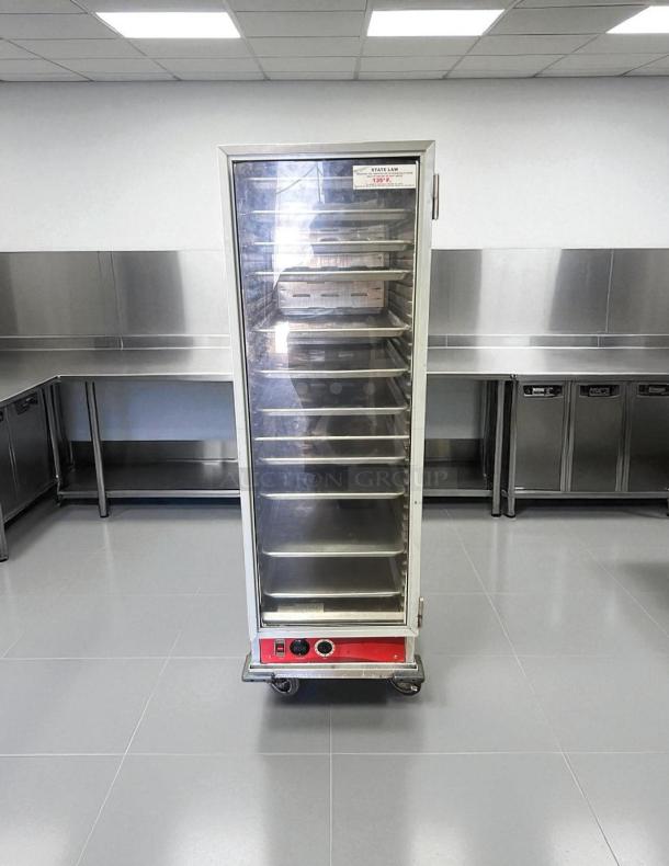 Avantco HEAT-1836I insulated heated holding cabinet with clear door, excellent condition, 120V, fully tested and operational.