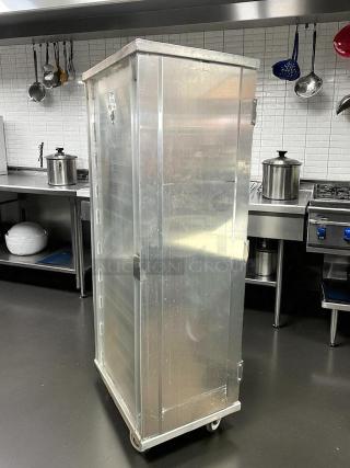 New Age Industrial 1290PH enclosed bun pan rack for 40 pans, in great condition, metal finish, on casters, fully tested.