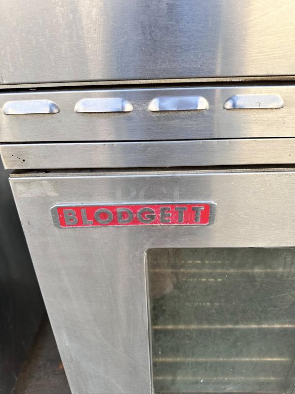 Blodgett AC500 natural gas convection oven, double stacked, stainless steel, tested and working, excellent condition.