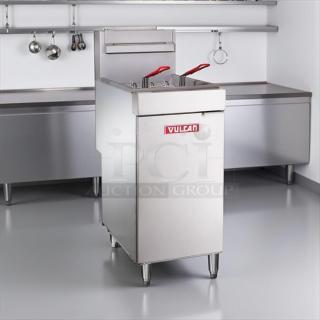 Awesome Condition - Vulcan LG400 Gas Fryer - (1) 50 lb Vat, Floor Model, Natural Gas - Tested & Working - Item #1198795