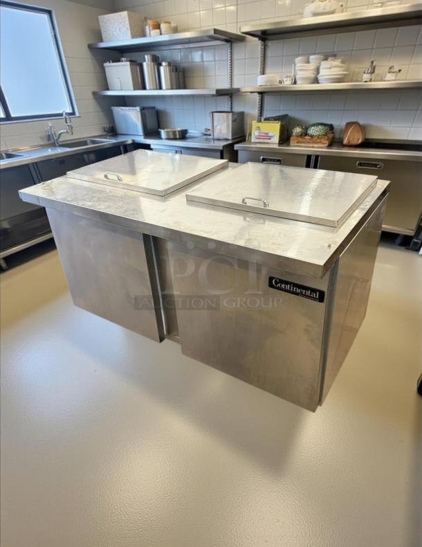 Continental SW60-24M sandwich prep unit, 60", 17 cu ft, stainless steel, great condition, labeled, tested working.