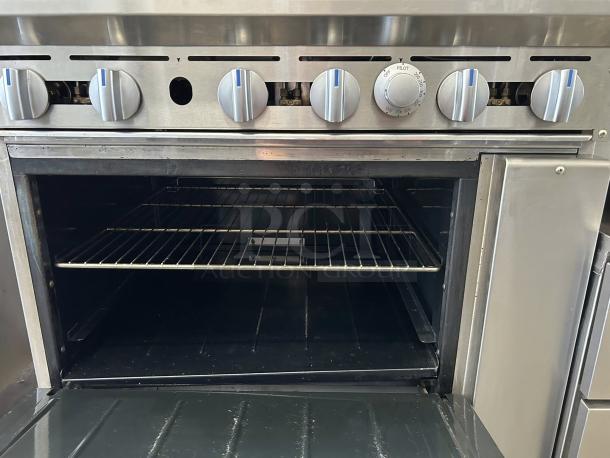 Immaculate Imperial IR-6NG Pro Series 36" range, 6 burners, 26.5" oven, 227,000 BTU, tested and working, control knobs shown.