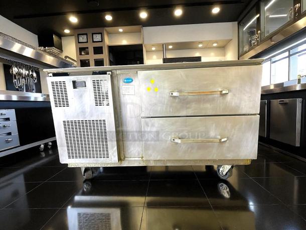 Randell FX-2WS-290 chef base, 48" drawer refrigerated unit, stainless steel, tested working, great condition, on casters.