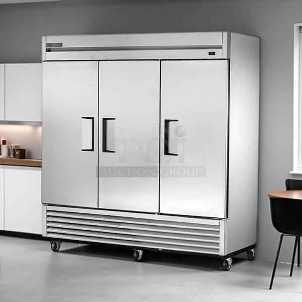 True TS-72F-HC 78 3/8" reach-in freezer, three solid doors, left/right hinge, 115v, immaculate condition, tested working.