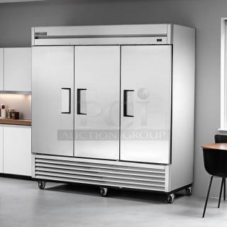 True TS-72F-HC 78 3/8" reach-in freezer, three solid doors, left/right hinge, 115v, immaculate condition, tested working.