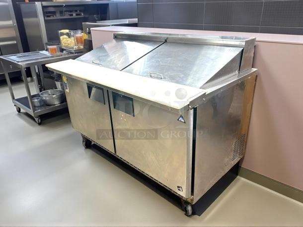 Everest Refrigeration EPBWR2 59" sandwich prep table, stainless steel, refrigerated base, tested working, great condition.