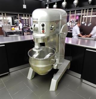 WOW Great Find! - Hobart P660 60 QT Planetary Dough Bakery Pizza Mixer 220v 1PH - Tested and Working - Item #1198826