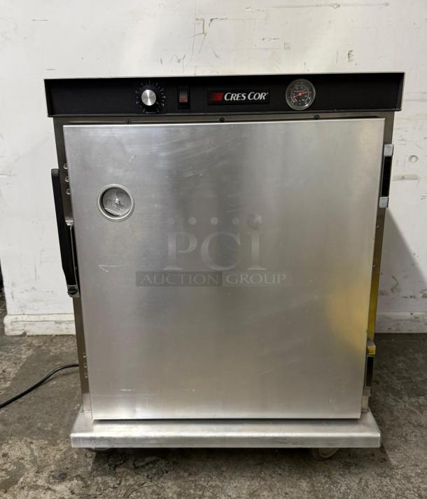 Cres Cor H339U8AC insulated mobile heated cabinet, 8 pan capacity, 120v, stainless steel, temperature gauge, good condition.