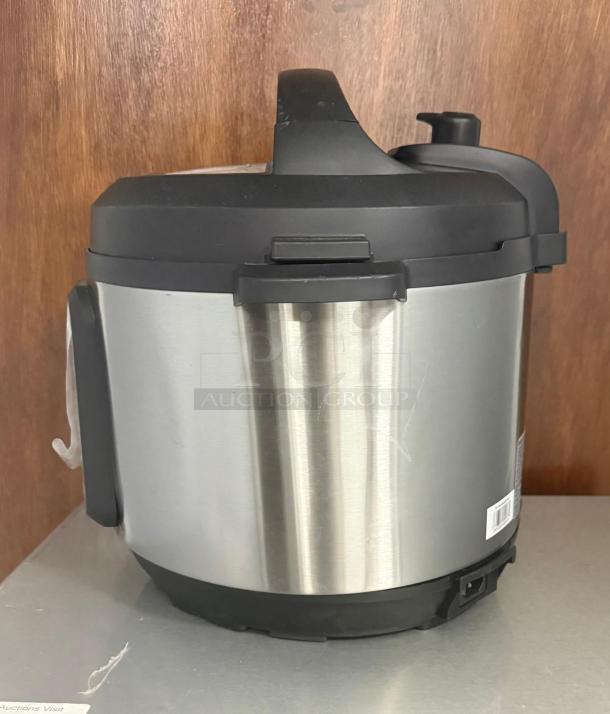 Insignia 3 Quart Pressure Cooker, stainless steel, multi-function with slow cook, steam, sauté, rice functions. Good condition.