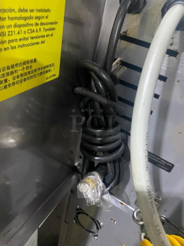 Alto-Shaam ASC-4G convection oven wiring and installation labels, showing power cables and safety instructions in multiple languages.